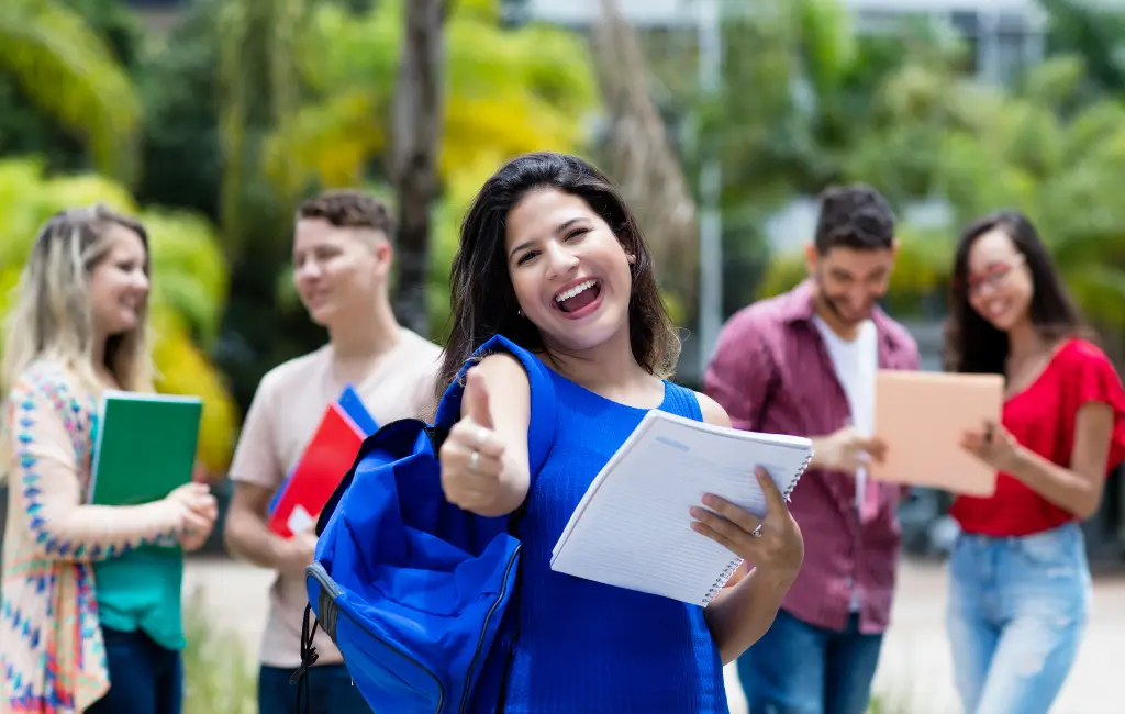 saúde financeira para universitários